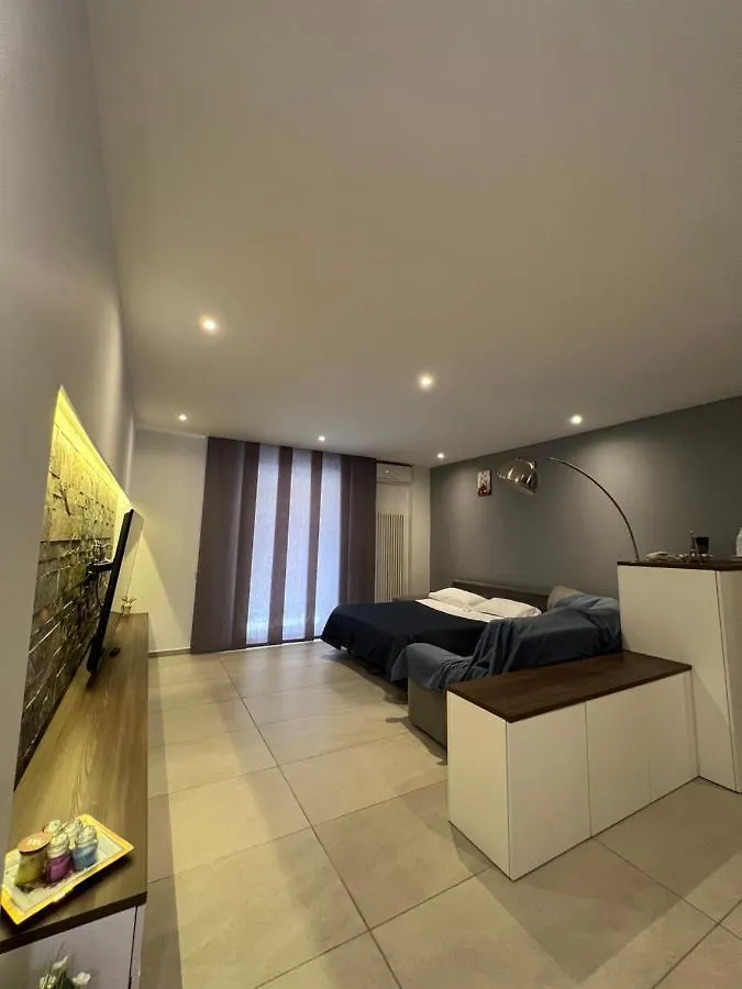קטאניה Samcri Luxury Home 0*,  איטליה